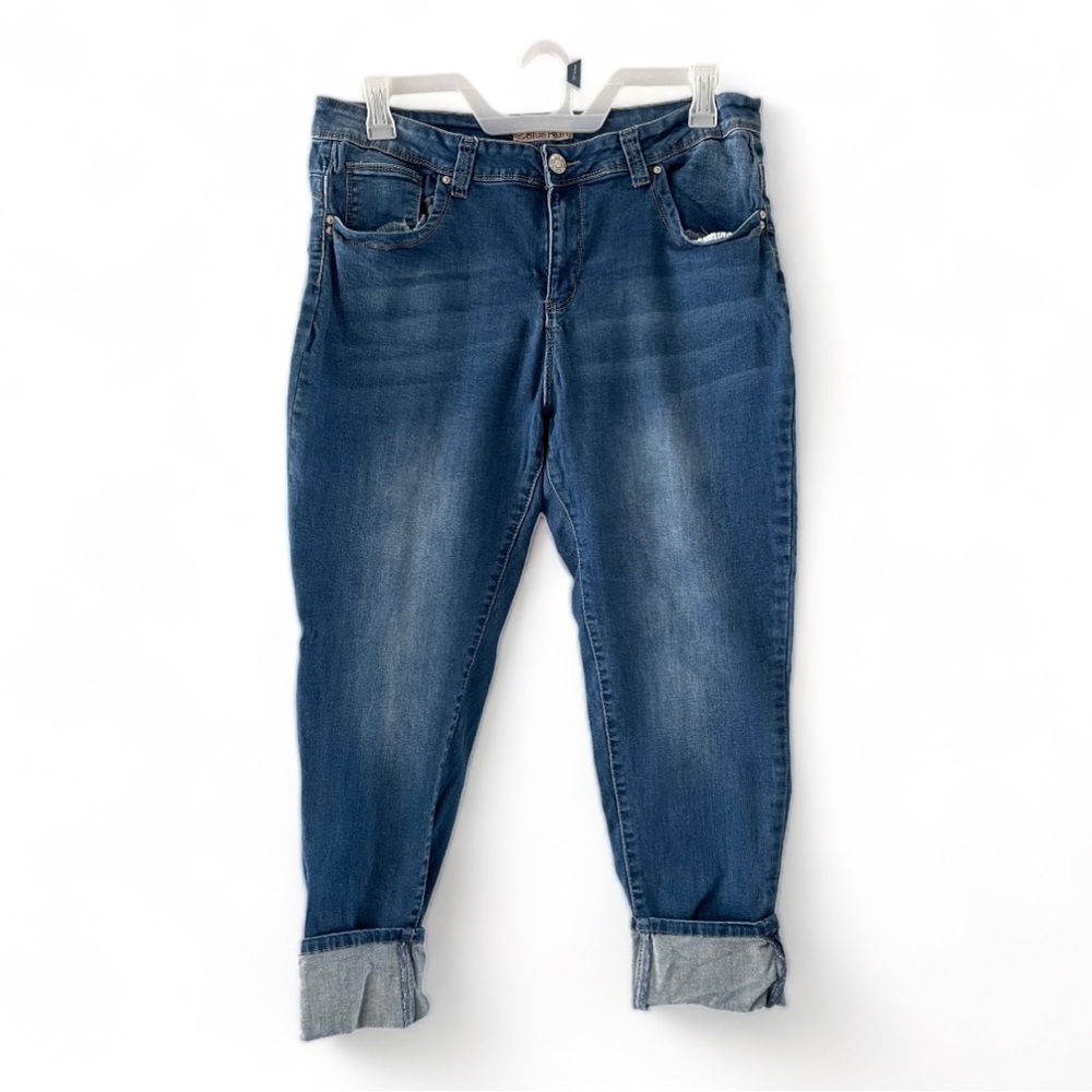 Blue Pearl Cuffed Jeans Women’s Size 22